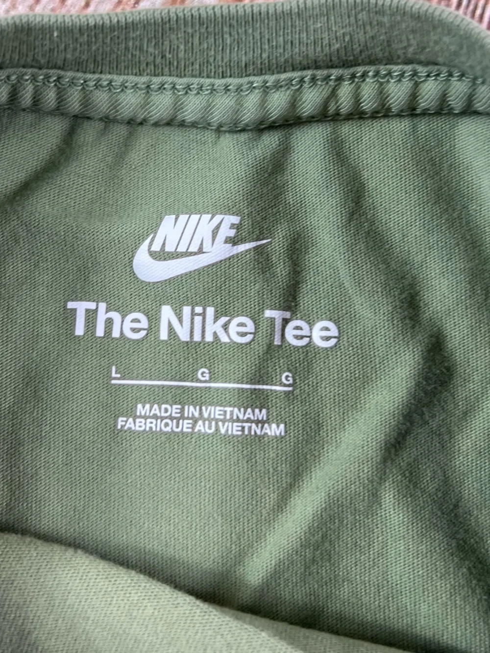 Nike Boys Youth Russell Wilson Green Cargo Pants & T Shirt Bundle Size Large